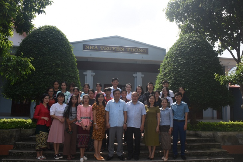 Trường Cao đẳng Thái Nguyên tiếp đón và làm việc với đoàn công tác Sở Giáo dục và Thể thao tỉnh Hủa Phăn, nước Cộng hòa Dân chủ Nhân dân Lào