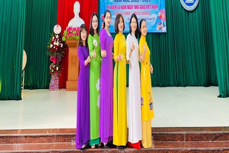Khoa Tài chính ngân hàng tham gia Lễ khai giảng năm học mới 2022-2023 và Kỷ niệm 40 năm ngày Nhà giáo Việt Nam