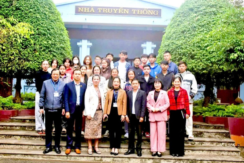 Trường Cao đẳng Thái Nguyên đón tiếp đoàn cán bộ Sở Giáo dục và Thể thao tỉnh Savanakhet