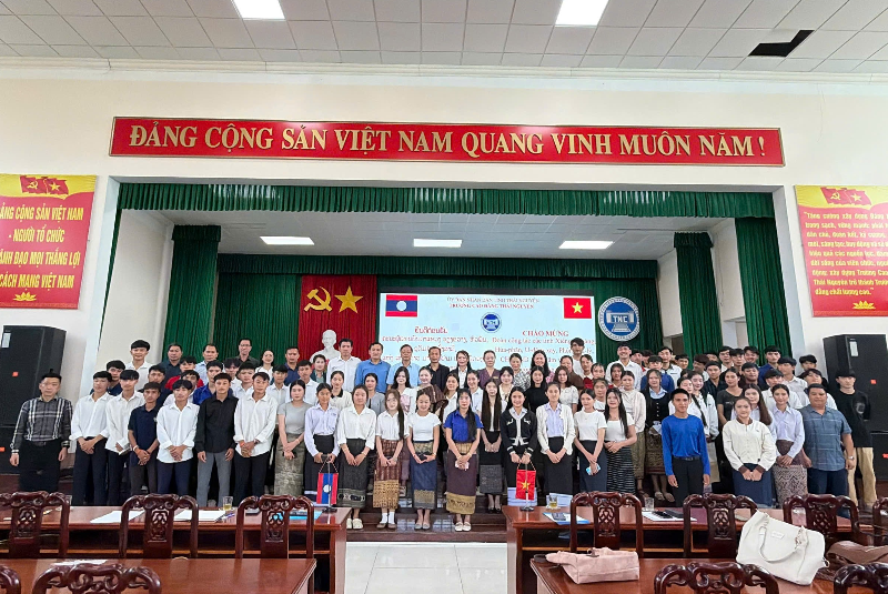 Trường Cao đẳng Thái Nguyên đón tiếp các Đoàn công tác và tiếp nhận lưu học sinh CHDCND Lào nhập học năm học 2026 - 2027