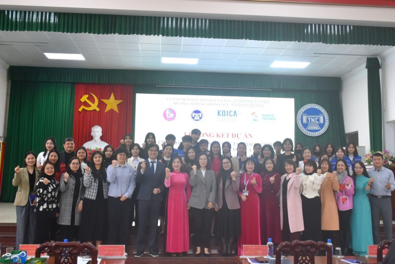 Trường Cao đẳng Thái Nguyên phối hợp với Văn phòng Koica tổ chức Chương trình tổng kết dự án "Tiếp nhận tình nguyện viên chương trình Ứng phó với biến đổi khí hậu"
