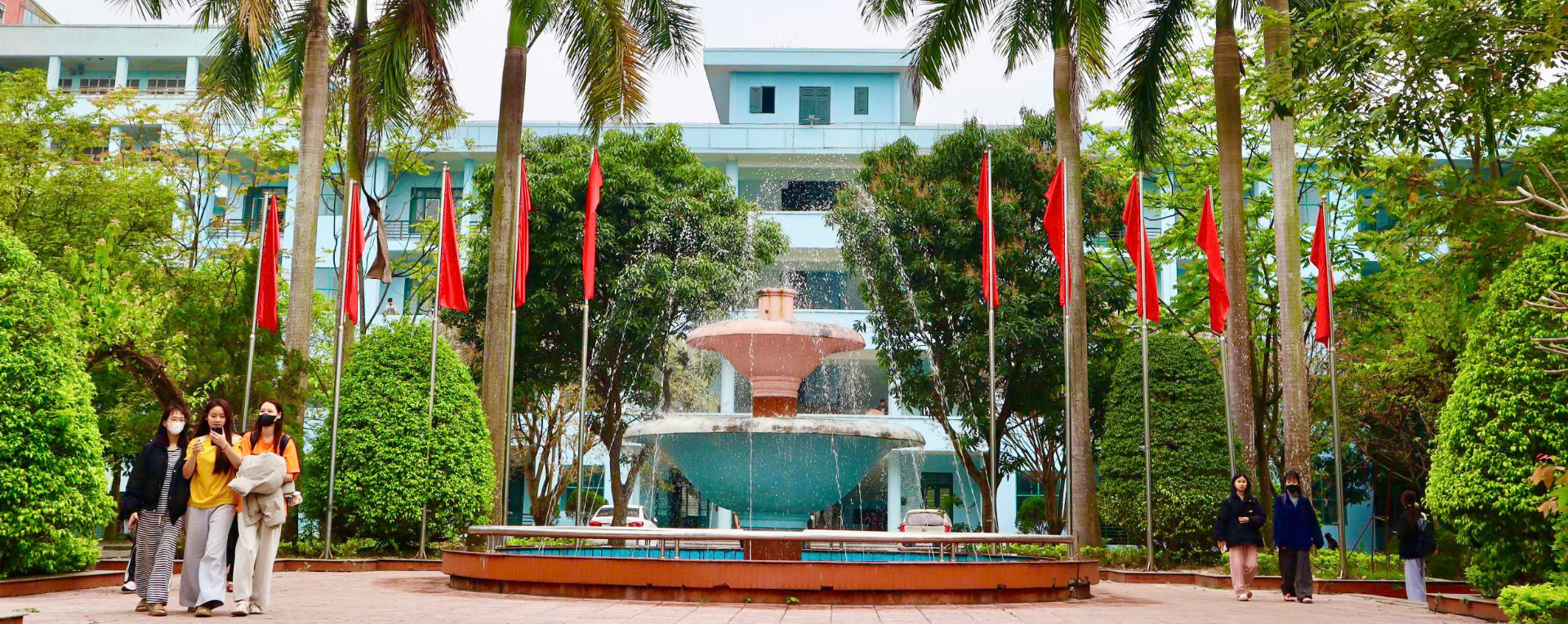 Ảnh quang cảnh trường