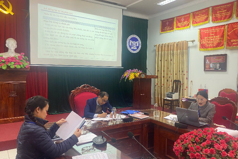 Họp hội đồng tự đánh giá chương trình đào tạo ngành Giáo dục Mầm non và Tập huấn nghiệp vụ tự đánh giá